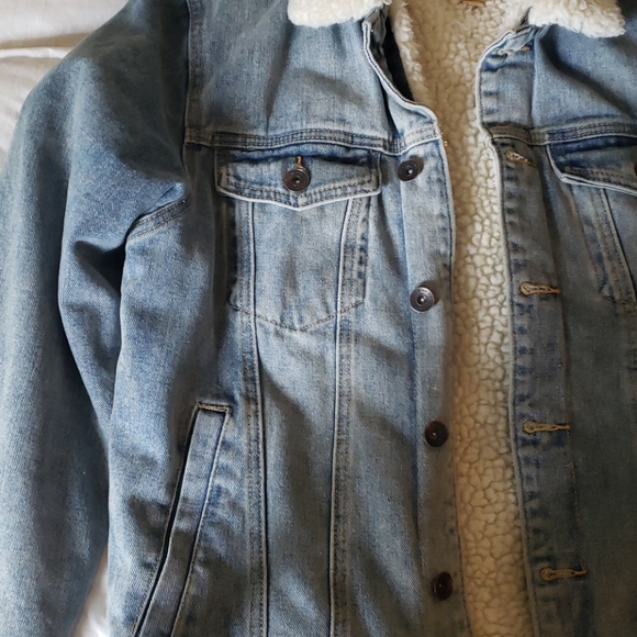 Jean jacket - Picture 5 of 5